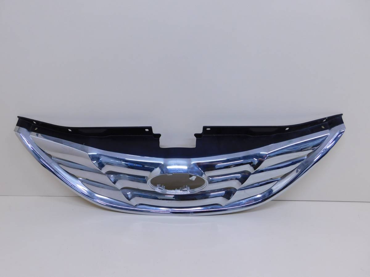 Решетка радиатора Hyundai Sonata 6 (YF) 2010-2014