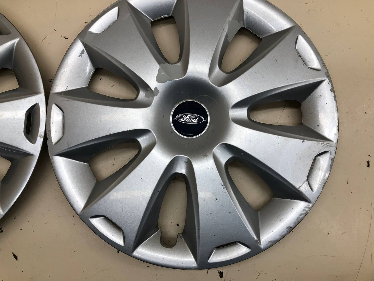 Колпак декоративный Ford Focus 2 (DB) 2008-2011 Колпак декоративный Ford Focus 2 (DB) 2008-2011