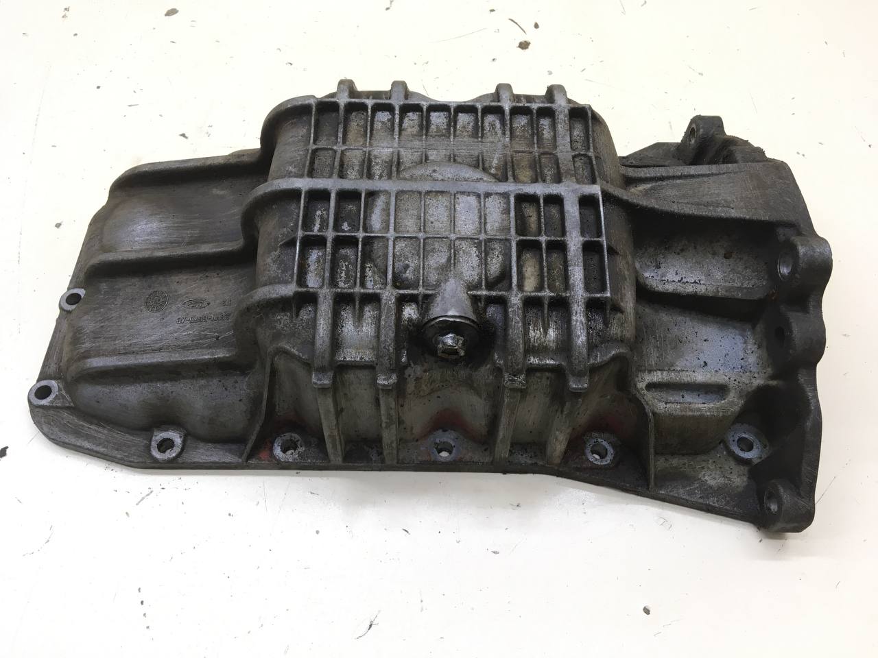 Поддон масляный двигателя Ford Fusion (JU) 2002-2012 Поддон масляный двигателя Ford Fusion (JU) 2002-2012