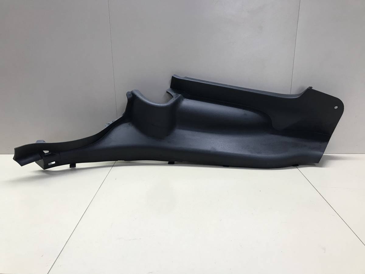 Обшивка стойки Mazda Mazda 3 (BM) 2013-2016
