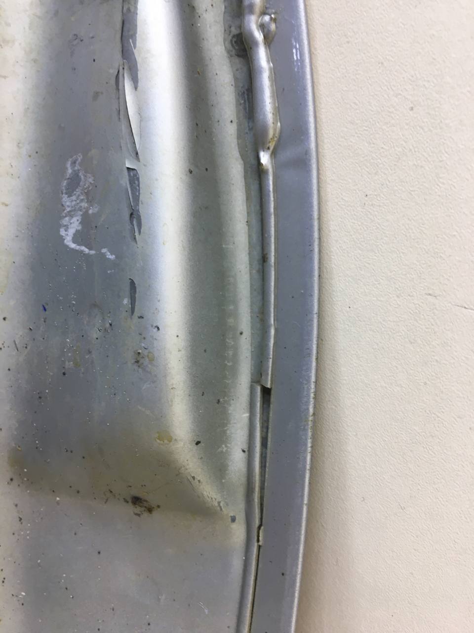 Дверь передняя левая Lada Granta 2011>