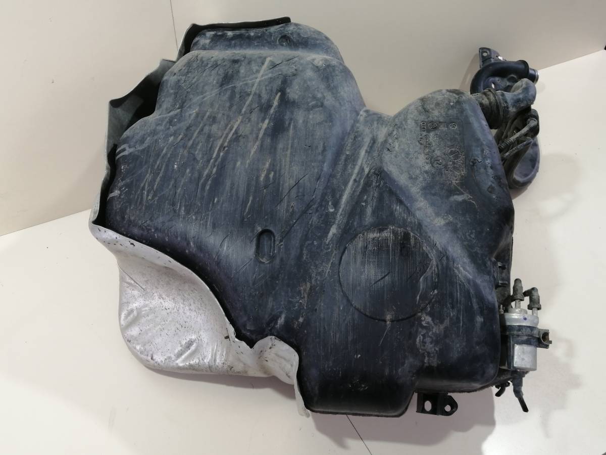 Бак топливный Skoda Octavia (A5 1Z-) 2004-2013 Бак топливный Skoda Octavia (A5 1Z-) 2004-2013