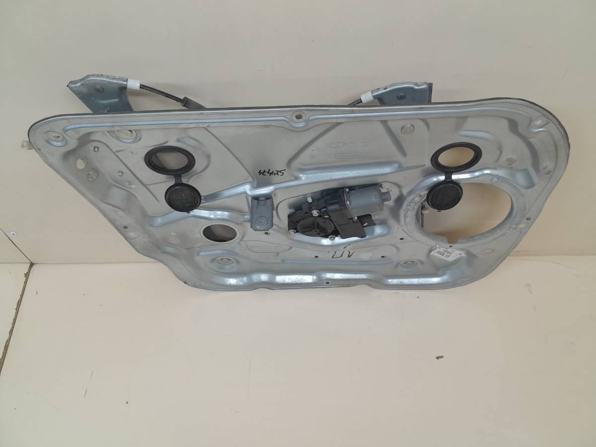 Стеклоподъемник электр. передний левый Hyundai ix55 2007-2013