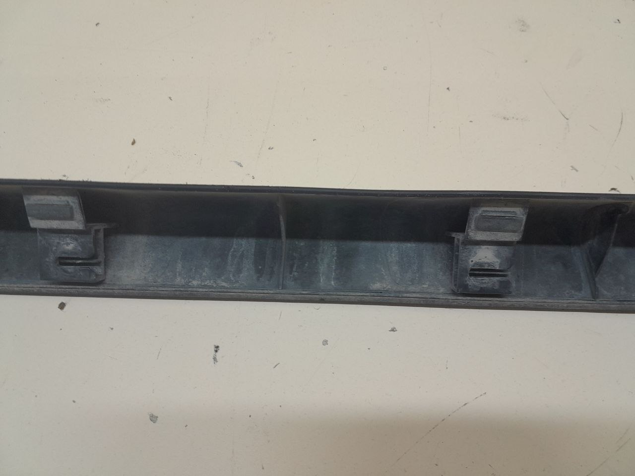Накладка двери передней правой Mazda CX-7 (ER) 2006-2012