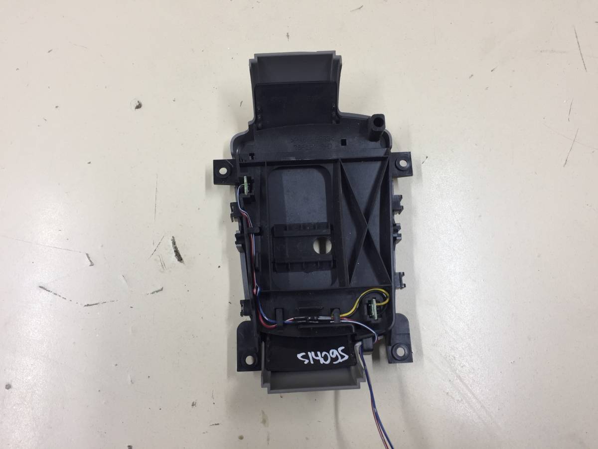 Накладка консоли центральной Subaru Legacy Outback (B14) 2010-2014