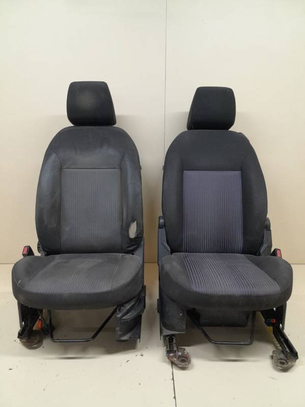 Сиденье (комплект) Ford Fusion (JU) 2002-2012 Сиденье (комплект) Ford Fusion (JU) 2002-2012
