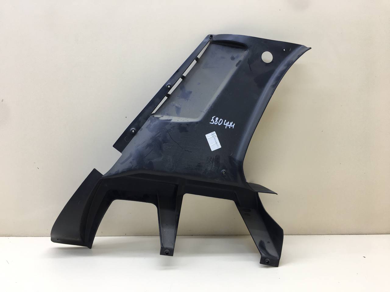 Обшивка стойки Lada Niva 4х4 2121 1977-2021