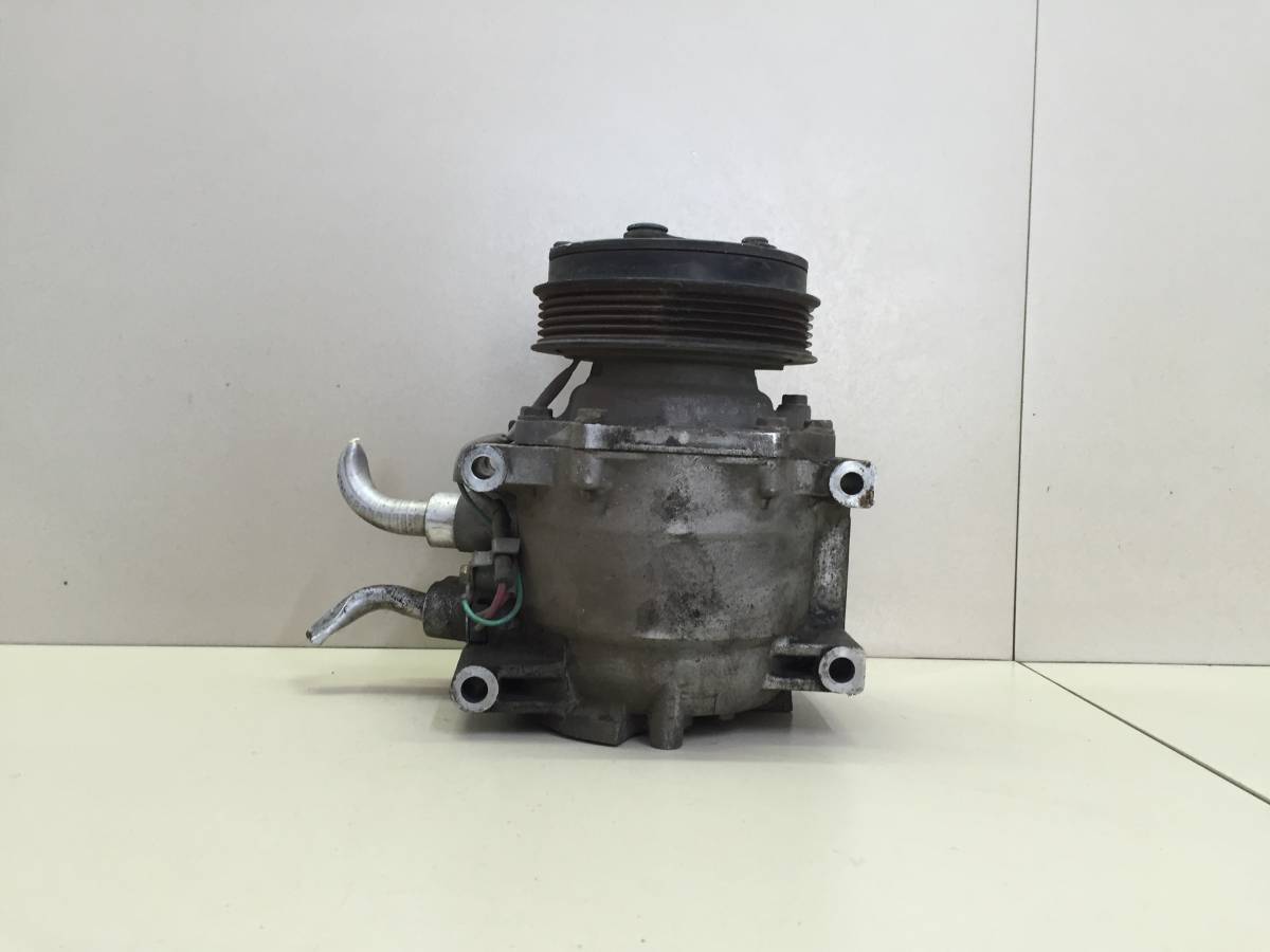 Компрессор системы кондиционирования Honda Fit (GD1) 2001-2007