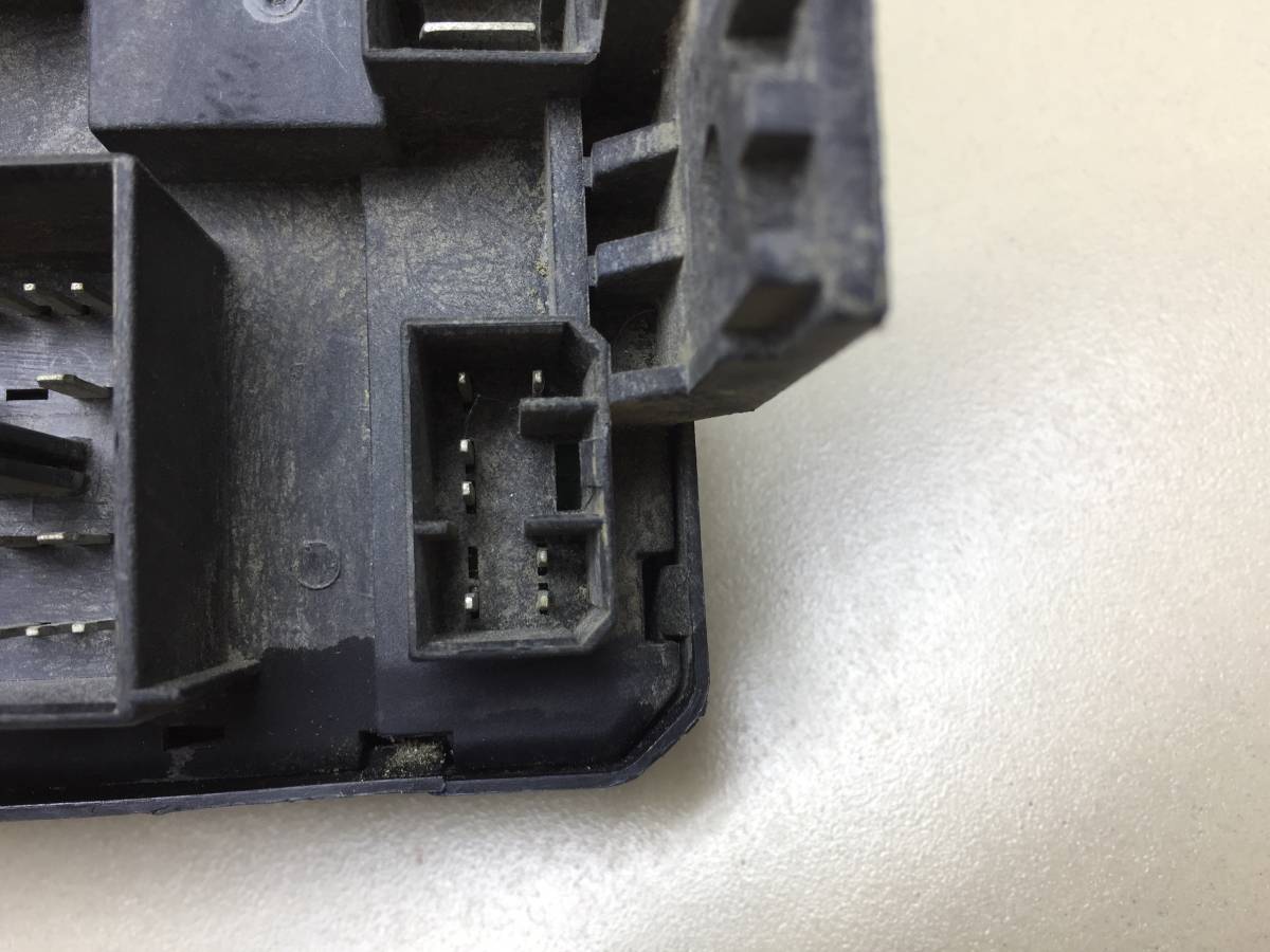 Блок предохранителей Geely Emgrand EC7 2008>