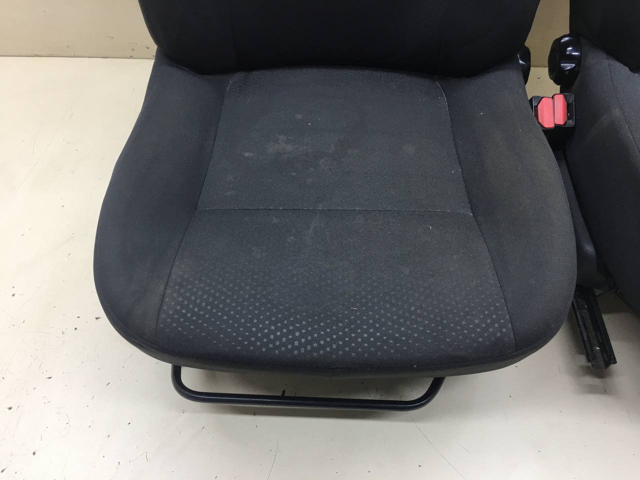 Сиденье (комплект) Nissan Almera 3 (G11, G15) 2012> Сиденье (комплект) Nissan Almera 3 (G11, G15) 2012>