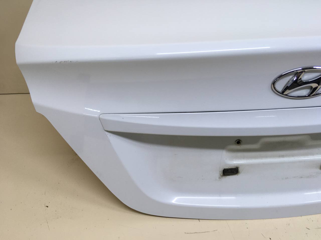 Крышка багажника Hyundai Solaris (RB) 2010-2017 Крышка багажника Hyundai Solaris (RB) 2010-2017
