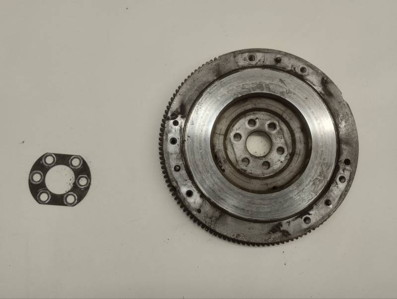 Маховик Lada Granta 2011>