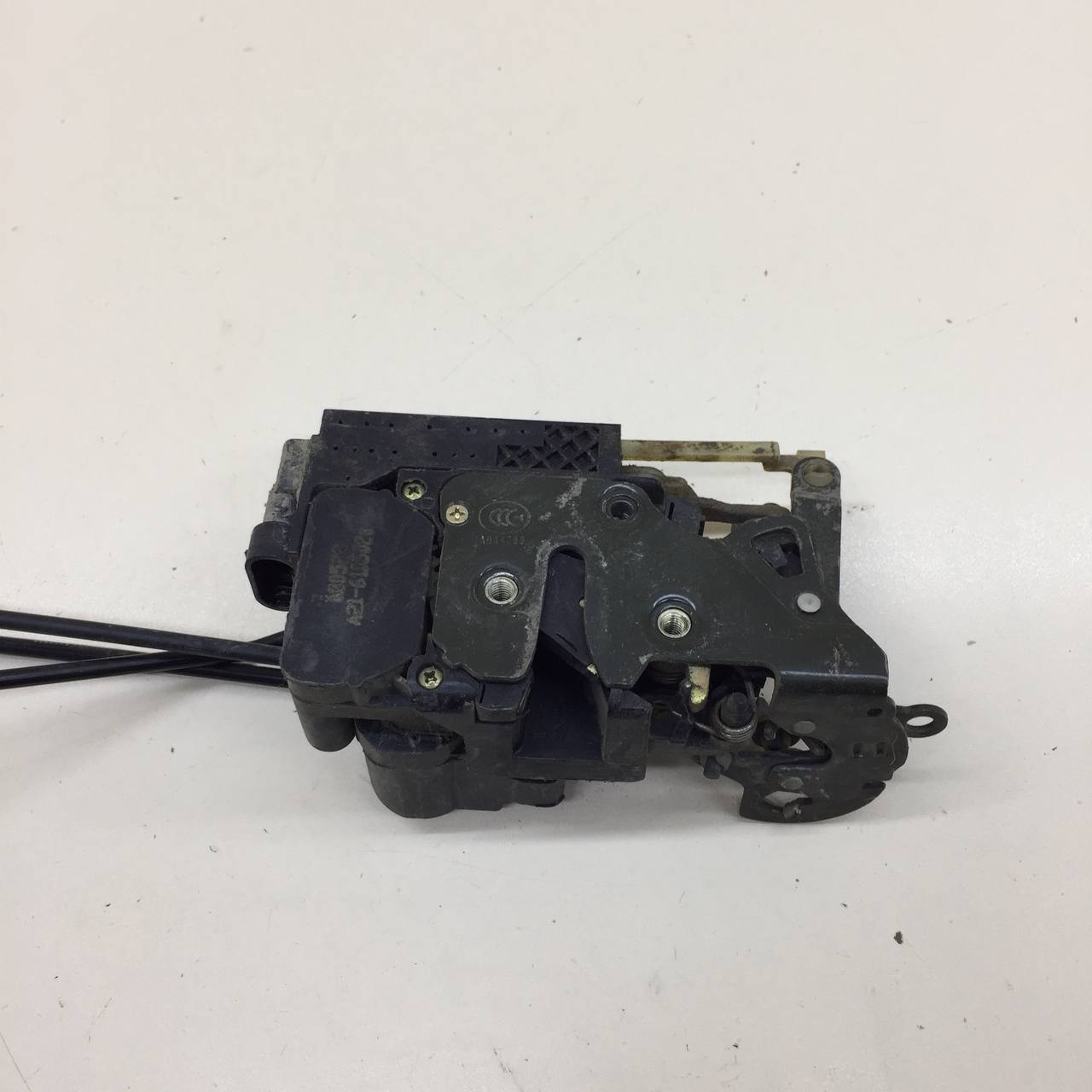 Замок двери передней правой Vortex Estina 2008-2012