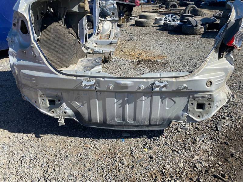 Панель задняя Toyota Corolla E180 2013-2019