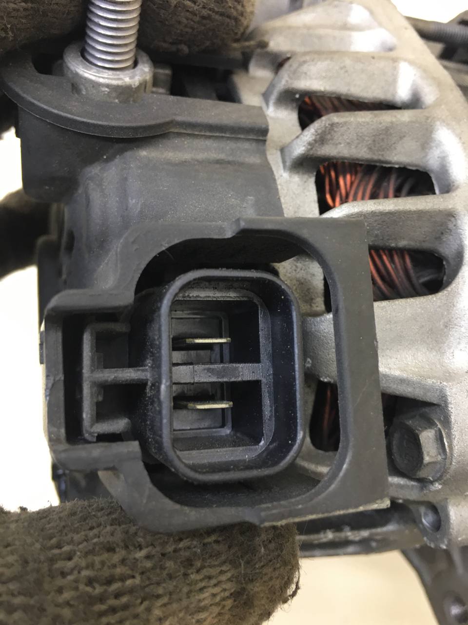 Генератор Kia Cerato (TD) 2009-2013 Генератор Kia Cerato (TD) 2009-2013