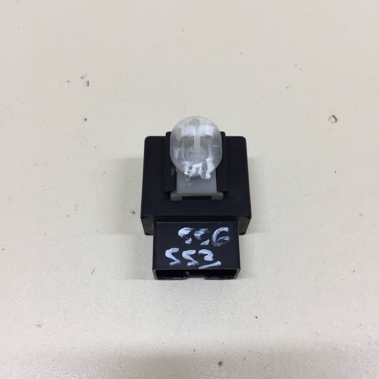 Реле Toyota Land Cruiser Prado (J150) 2009-2022