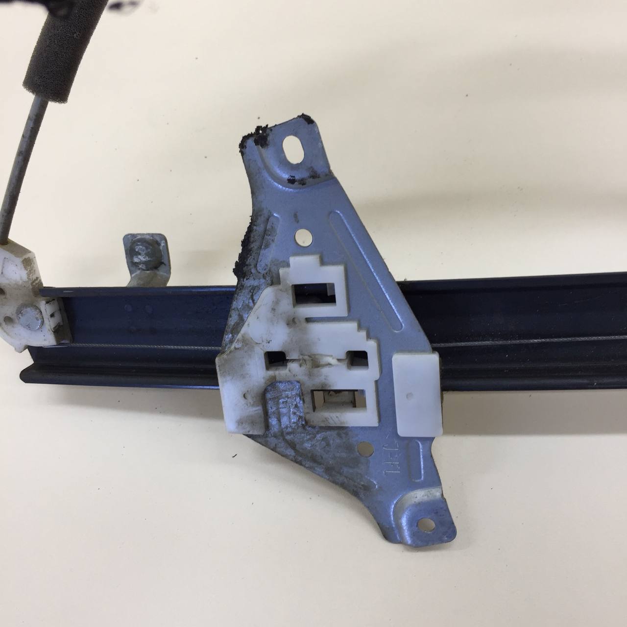 Стеклоподъемник электр. передний левый Chevrolet Lacetti (J200) 2003-2013